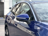 内外装のリフレッシュ:&rdquo;Das WeltAuto&rdquo;独自の項目チェックリストに基づき、入念に車両チェックとクリーニングを実施。美しく高品質な車をご提供します。