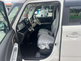 大事な人を乗せることが多い助手席です!安全運転を心がけましょう。