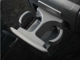 お立ち寄りいただく際は、事前にご連絡をお願いします。お目当てのお車が商談中や売約となることもございます。ご確認いただいてから、お立ち寄りください。