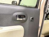 ☆車内の隅々まで徹底クリーニング!目に見えない汚れも落とします!除菌ウイルス除去・消臭でお子様にも安心!