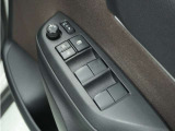 ◆パワーウィンドウスイッチ◆運転席から全席の窓の開閉操作を行うことが出来いつでも換気ができます!