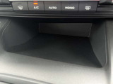 内装クリーニングも施しております。内装の綺麗なお車は気持ちが良くオススメさせていただく1つのポイントになっております。
