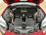4.0 litre bi-turbo V8/8-Speed Touchtronic III Automatic