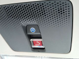 純正のナビを付けるとオプションで使えるスイッチです。