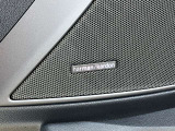 音にも拘りのハーマンカードン・サラウンドサウンドシステム!
