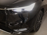 【LEDヘッドライト】ディスチャージヘッドライト(HID)と同等の明るさで、夜道や雨天走行が明るく視界良好!! フォグライトも装備で、安心感さらにUPです♪安心ドライブを楽しんで下さい♪