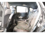 お気軽にお問い合わせください。Tel:075-325-0440 Mobile:070-2313-8676  中古車担当:時女まで