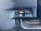 当店の車は全台、保証付きで購入後も安心です。保証期間中は全国のホンダディーラーで保証修理を受け付けております。