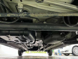 当社は自社認証整備工場も完備しており、納車前整備や一般車検・点検など、お客様が安心して長くお使い頂ける様にメンテナンス面に対して細かく整備しております。ご納車もご安心下さい