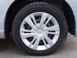 ★純正ホイールキャップ★車体の雰囲気と合っているのは純正品ならではですね!