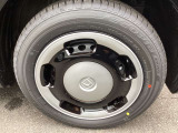 ☆お車についた傷やヘコミ、事故の修理もハヤシにお任せください。自社鈑金工場で修理ができますの安心です☆