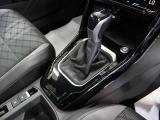 延長保証サービス延長保証期間1年/2年 認定中古車保証満了日の翌日から1年間、または2年間。