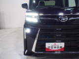 ヘッドライトは明るいLED。夜間の運転も安心です。