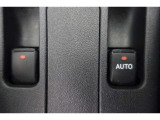 スイッチ1つで窓の開け閉めを行えるパワーウィンドゥも完備です。運転席にはオート機構も付いておりますので全閉全開の時にスイッチを押し続けなくても自動で全閉全開が出来ますよ♪
