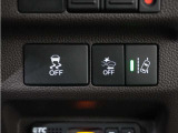 ◆VSA◆横滑り防止装置が装備されています。コーナーリング時の横すべりを抑える機能と、車両の急激な挙動変化を抑える機能で、安定した走行を実現しています。運転に安心とゆとりが出来ます。