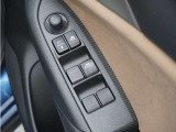 ◆パワーウィンドウスイッチ◆運転席から全席の窓の開閉操作を行うことが出来いつでも換気ができます!