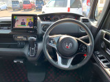 ☆内外装クリーニング☆車の隅々まで徹底的にクリーニングを行っておりますので内外装ともに綺麗な状態でご納車いたします!
