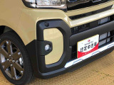 死角になりやすい左右方向の障害物をブザーで知らせてくれるコーナーセンサー搭載