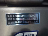 タイヤ交換やオイル交換、ワイパー交換など、お車のメンテナンスに関しましてもお気軽にご相談ください!