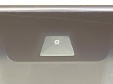 【ホンダセンシング】走行中に前方の車両等を認識し、衝突しそうな時は警報とブレーキで衝突回避と被害軽減をアシスト。より安全にドライブをお楽しみいただけます。