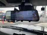 ☆嬉しいバックカメラ付き!後方が苦手で大きな車は運転できないという方の強い味方ですね!しかもガイドラインが映るのでそれを頼りに運転していただければ後方も安心してバックできますよ☆