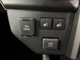 運転席と助手席にシートヒーターもついてます!