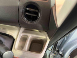 お車の情報が載ったカルテをお渡ししております。