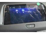 普段お使いのスマートフォンをBluetooth接続致しますと、いつもの音楽が車内でもお楽しみ頂けます。