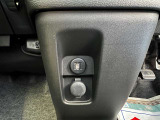 運転しながら操作しやすいように各種ボタンが設置されています♪ストレスのない快適なドライブに必須です!