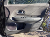 運転席ドア 収納ポケット