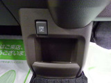 ようこそオートエムワンへ!この度は弊社在庫車輛を、ご覧頂きまして誠に有難う御座います。豊富な自社在庫からお好みのお車をお選び下さいませ。