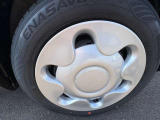 ☆お車についた傷やヘコミ、事故の修理もハヤシにお任せください。自社鈑金工場で修理ができますの安心です☆