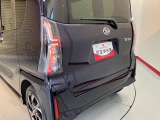 車両状態証明書修復歴の有無も一目瞭然。機能や内装・外装、走行距離、修復歴の有無をチェックし、クルマの状態を10段階にした車両状態証明書。数字や記号を使ってわかりやすく表示しています。