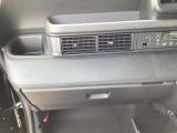 ☆ハヤシの車検は1時間の短時間車検を実施しております。不慣れな代車に乗ることもないので多くのお客様にご好評いただいております☆