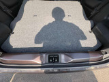 ☆お車についた傷やヘコミ、事故の修理もハヤシにお任せください。自社鈑金工場で修理ができますの安心です☆