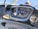 普通充電:AC200V/急速充電:DC (CHAdeMO) 300-450V