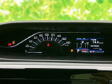 駐車時に後方の状況をしっかり把握できるバックモニター。安全な後退をサポートし、万が一のリスクを軽減します。