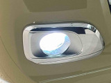 悪天候時に視界確保するLEDフォグランプが標準装備 !(^^)!