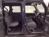Honda認定中古車 U-Selectは3つの安心をお約束します。■Honda車のプロが整備した安心■第三者機関がチェックした安心■購入後もHondaが保証する安心