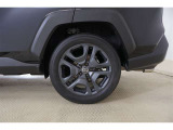 純正19AW!タイヤサイズは235/55R19になります!