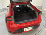 6:4分割リヤシートで大きな荷物載せられます。