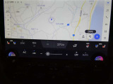 目的地まで快適にナビゲート、使いやすいナビ&オーディオ搭載です。