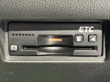 【ETC】高速道路の料金所をストレスなく通過!話題のスポットやサービスエリアに多い「スマートIC」利用時は必須のアイテムです。当店でセットアップを実施、ご納車当日からすぐにご利用いただけます!