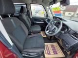 座り心地のいいシートなので、長時間の運転でも快適にお過ごしいただけます!