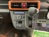 ご納車前に納車点検(法定12ヶ月点検相当)を実施し、基本性能に関わる機能や状態を徹底的に点検します。