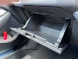 認定中古車は一定の水準をクリアした良質車両で御座います♪内外装はキレイであるのはもちろん、保証もバッチリご安心下さい。