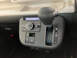 クルマの状態と評価点数を開示し、図解で表示いたしております。車両状態検査書はこちらの車両ページで閲覧できます。(※一部評価書が未設置の車両がある場合がございます)