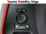 駐車時に便利なスマ-トキ-連動オ-ト格納式ドアミラーを装備しています。施錠すると自動的にドアミラーを格納する便利な機能です!