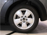 下取買取車両候補の詳細をぜひ教えてください!バイク、トラックまでなんでも大歓迎です。ローン残債が残っている車両の下取手続もお任せください。