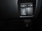 運転席での操作ボタンです!機能につきましてはお気軽にお問い合わせ下さい!